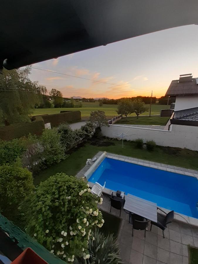 Reitbergs Nest Lägenhet Eugendorf Exteriör bild